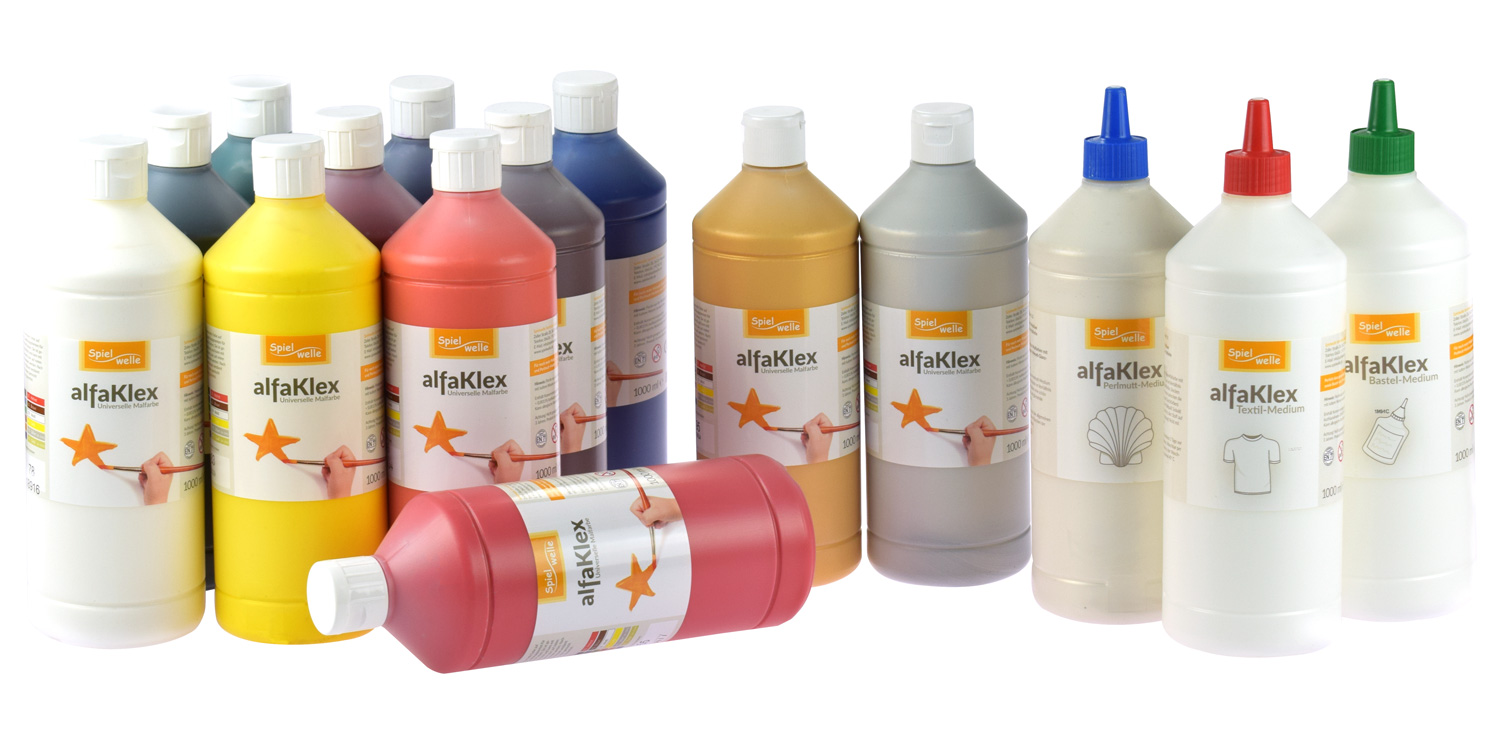 Mit den drei Medien von alfaKlex ist die Malfarbe vielseitig erweiterbar. Hier in den großen Kindergartenflaschen mit 1000 ml Inhalt.